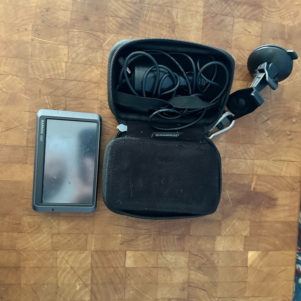 Garmin gps - Picture 5 of 5